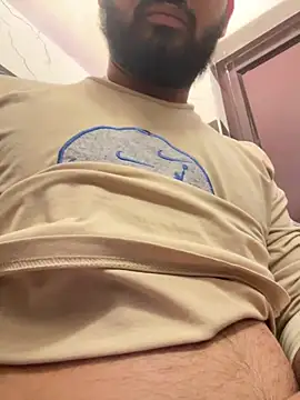 Snapshot of Lovingsol chatting on February 8, 9:23 am Lovingsol online show from February 8, 9:23 am