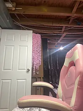 Snapshot of Farrah_Owens chatting on March 5, 6:34 pm Farrah Owens online show from March 5, 6:34 pm