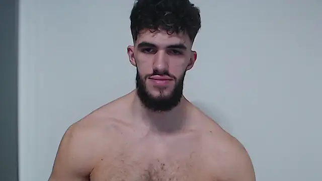 Snapshot of hiddenf chatting on December 19, 10:39 pm hiddenf online show from December 19, 10:39 pm