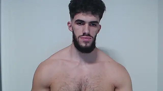 Snapshot of hiddenf chatting on December 21, 2:24 pm hiddenf online show from December 21, 2:24 pm