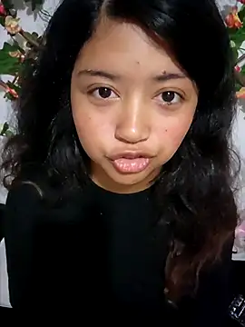 Peach Girll online show from October 16, 11:11 am