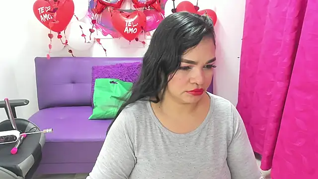 Cloe 35 online show from February 14, 3:36 pm