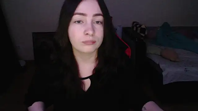 Laralianna online show from March 4, 8:59 pm