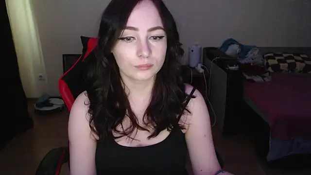 Laralianna online show from March 19, 9:24 am