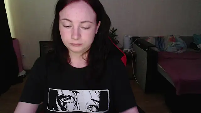 Laralianna online show from June 26, 1:37 pm