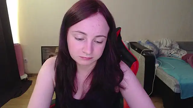 Laralianna online show from June 28, 2:56 pm