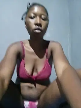 Queennewmind online show from July 17, 2:24 pm