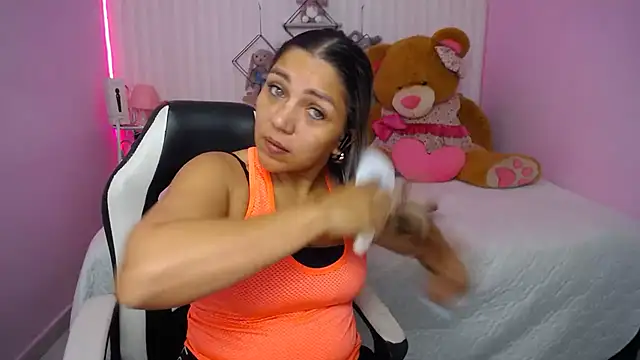 cum bigass online show from February 22, 12:15 pm