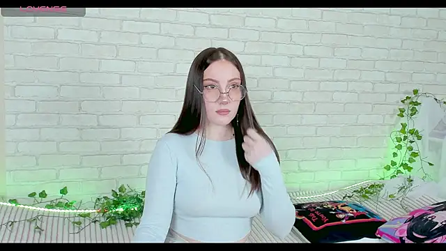 Snapshot of LinaKenny chatting on March 19, 5:39 pm LinaKenny online show from March 19, 5:39 pm