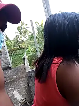  Cute ariana  online show from December 7, 11:40 am