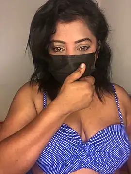  Cute ariana  online show from September 22, 5:59 pm