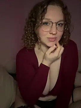 EmmieRae online show from February 25, 10:58 am