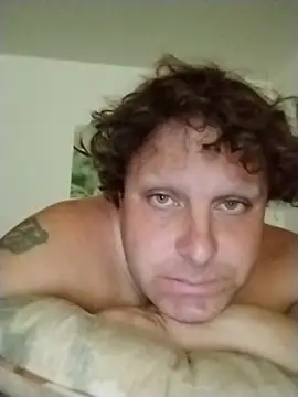 Snapshot of JGRisk chatting on October 20, 6:30 pm JGRisk online show from October 20, 6:30 pm