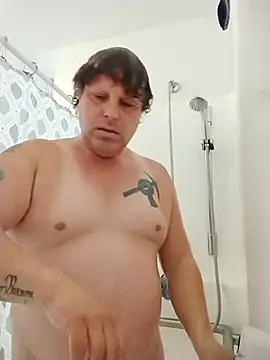 Snapshot of JGRisk chatting on November 1, 12:40 pm JGRisk online show from November 1, 12:40 pm