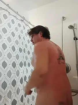 Snapshot of JGRisk chatting on November 28, 1:47 pm JGRisk online show from November 28, 1:47 pm