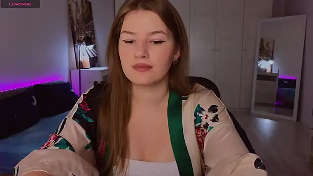 alwaysfrida online show from November 6, 12:06 pm