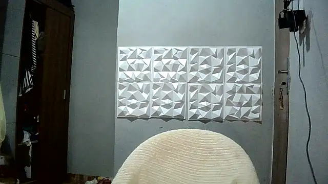 AlexiaDuucan online show from May 26, 1:40 pm