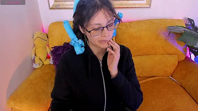 Kyomi chang online show from March 28, 11:54 am