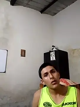 Snapshot of LucidJapan chatting on November 11, 9:48 pm LucidJapan online show from November 11, 9:48 pm