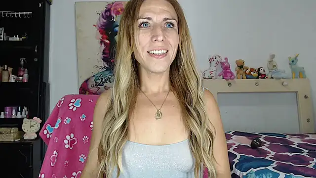 aleera starxx982 online show from June 14, 6:04 am