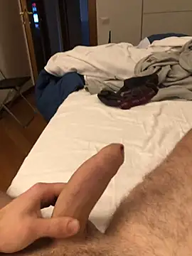 MagicKenzo99 online show from March 11, 4:18 pm