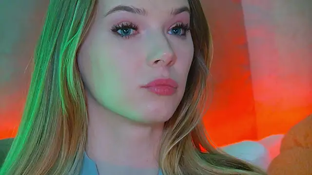 Snapshot of GentleRossi chatting on November 15, 2:53 am GentleRossi online show from November 15, 2:53 am