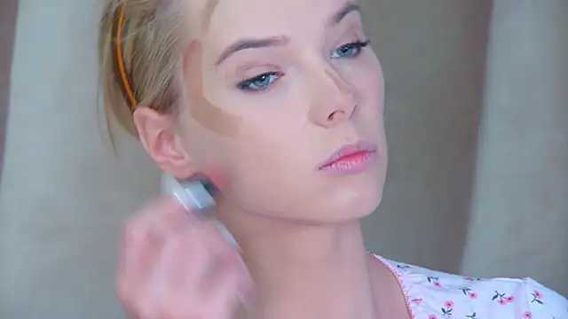 Snapshot of GentleRossi chatting on December 18, 1:50 pm GentleRossi online show from December 18, 1:50 pm