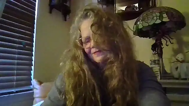 DestineeLoverGirl online show from November 2, 12:40 pm