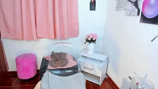 melisa es online show from February 7, 1:15 am