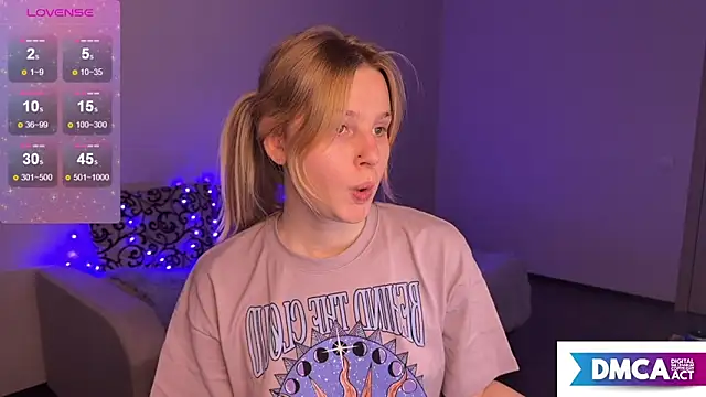 Chanel Gill online show from January 1, 8:35 am