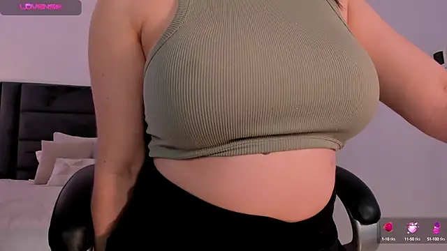 JennaOlsonX online show from February 1, 1:12 am