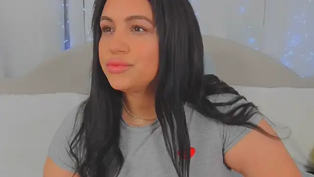 Snapshot of MeghanXO chatting on March 13, 2:12 pm MeghanXO online show from March 13, 2:12 pm