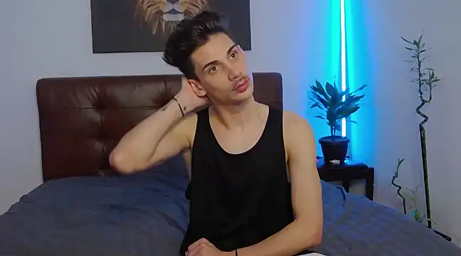 DanielCrush1 online show from January 11, 2:36 pm