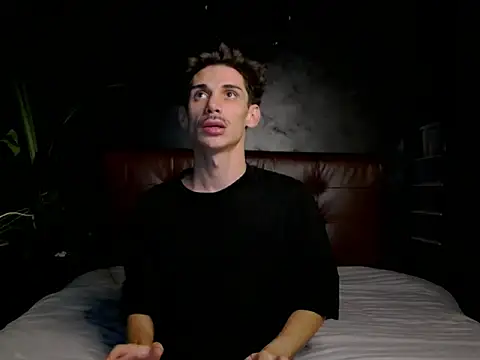 DanielCrush1 online show from October 18, 7:03 pm