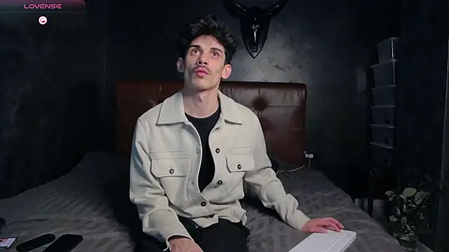 DanielCrush1 online show from February 23, 8:17 pm