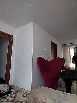 Myrnasexxx online show from September 25, 7:39 pm