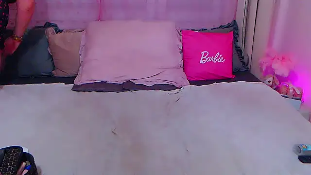 BustyVicky online show from October 11, 9:57 pm