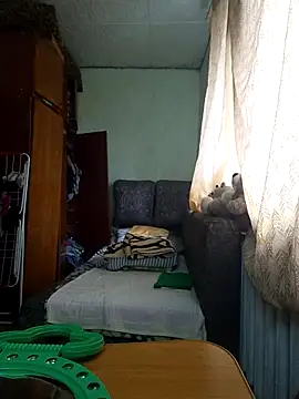 BustyBlond online show from October 18, 6:48 am