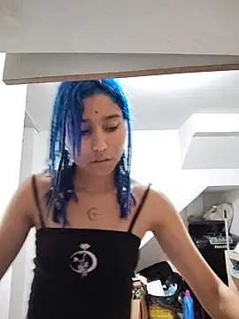 Snapshot of SAT--SU_U chatting on December 18, 11:00 pm SAT--SU U online show from December 18, 11:00 pm