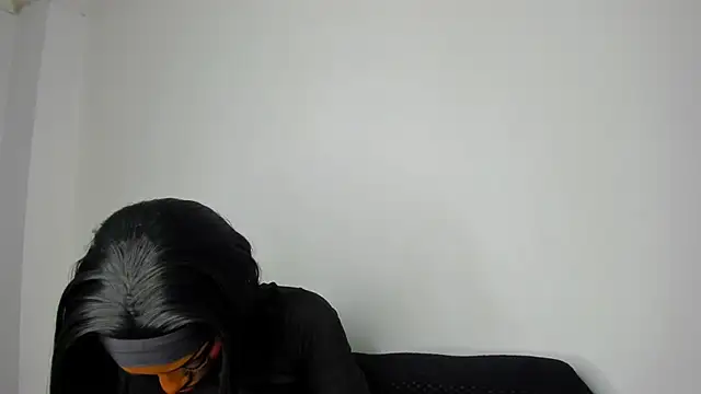 Snapshot of Emattaylor chatting on April 21, 12:55 pm Emattaylor online show from April 21, 12:55 pm