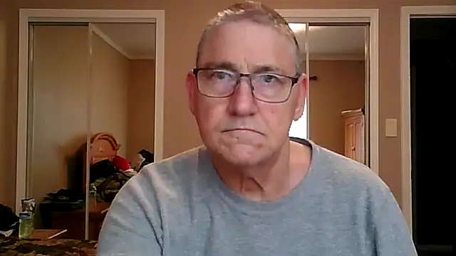 Snapshot of takeitall101 chatting on February 16, 4:14 pm takeitall101 online show from February 16, 4:14 pm