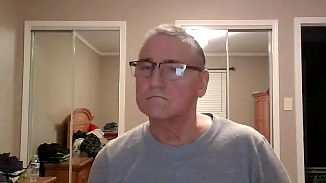 Snapshot of takeitall101 chatting on February 22, 12:45 am takeitall101 online show from February 22, 12:45 am