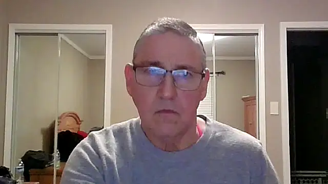 Snapshot of takeitall101 chatting on March 8, 1:36 am takeitall101 online show from March 8, 1:36 am