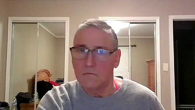 Snapshot of takeitall101 chatting on March 8, 2:04 am takeitall101 online show from March 8, 2:04 am