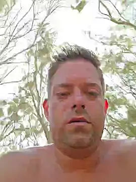 Trucker Hunter online show from October 4, 1:53 pm