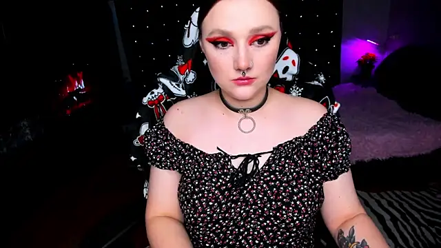 YourDyingBride online show from December 8, 9:13 am