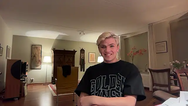 Justin Horn online show from March 16, 1:11 am