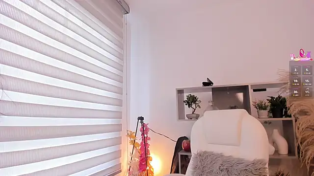 Alexandra ra online show from February 11, 7:52 pm