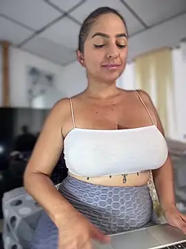 sammyqueenx21 online show from January 26, 6:58 pm