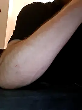 curiouscock38 online show from October 24, 7:27 am